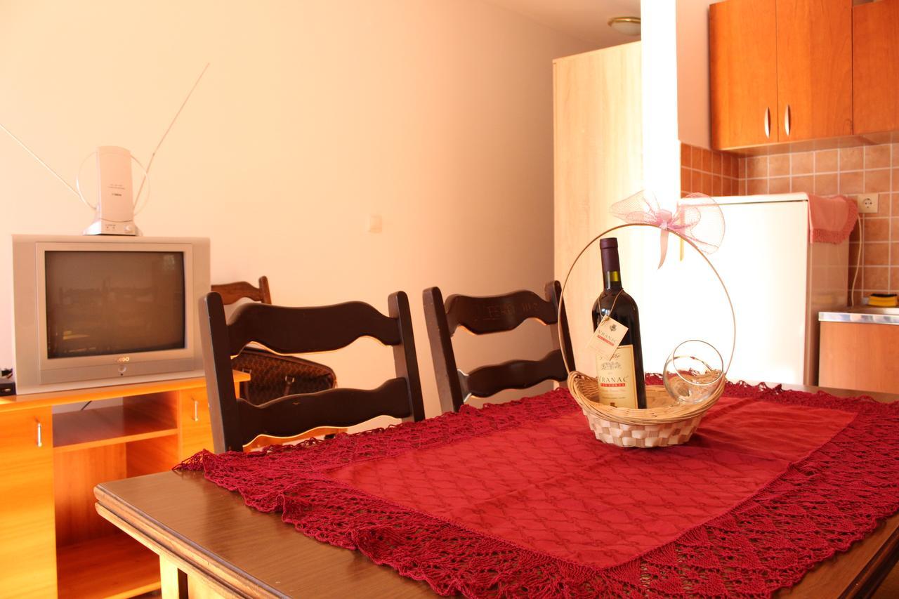 Apartments Todorovic Petrovac 外观 照片