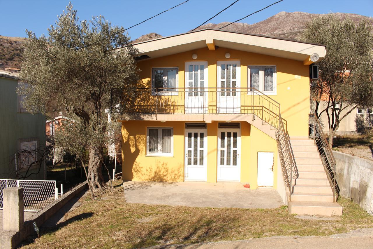 Apartments Todorovic Petrovac 外观 照片